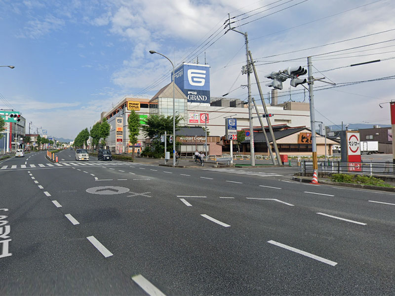 エックスリペアフジグラン高知店　アクセス案内