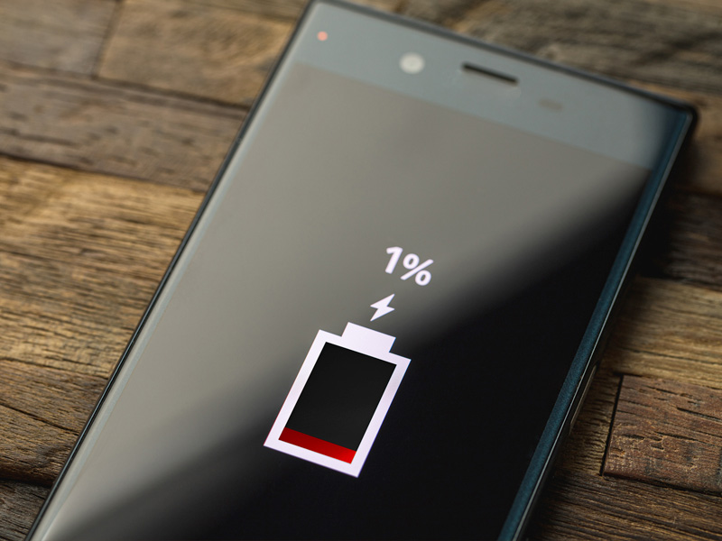 スマートフォンのバッテリー交換なら、X-repairにお任せください！